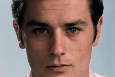 No se parece en nada a su padre, pero es bueno a su manera. Han aparecido en Internet fotos poco comunes del hijo menor de Delon, de 30 años