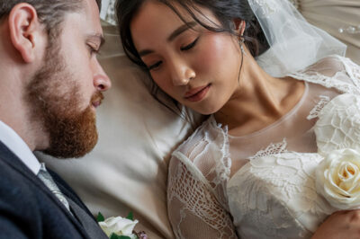 Inmediatamente después de la boda, los invitados oyeron gritos salvajes provenientes del dormitorio de los recién casados… Nadie podría haber imaginado algo así…
