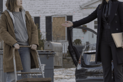 “Después de mi divorcio, mi exesposo y sus costosos abogados se aseguraron de que lo perdiera todo: ‘Nadie quiere a una mujer sin hogar’. Mientras rebuscaba en la basura, una mujer se me acercó: ‘Disculpe, ¿es usted Sophia Hartfield?’. Cuando asentí, ella sonrió: ‘Su tío abuelo de Nueva York acaba de fallecer. Le dejó su mansión, su Ferrari y su patrimonio de 47 millones de dólares, pero hay una condición…’. LO QUE DIJO A CONTINUACIÓN LO CAMBIÓ TODO.”