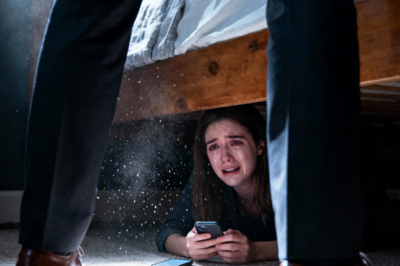 Vivo sola… Entonces, ¿por qué mi vecino escuchaba voces en mi casa todas las tardes?